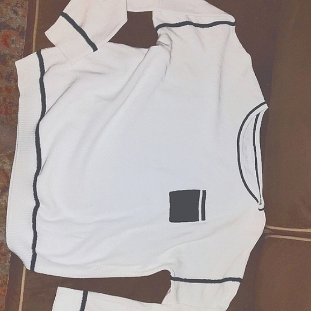 T by Talbot's XL 100% cotton white w/ black trim long sleeves sweater